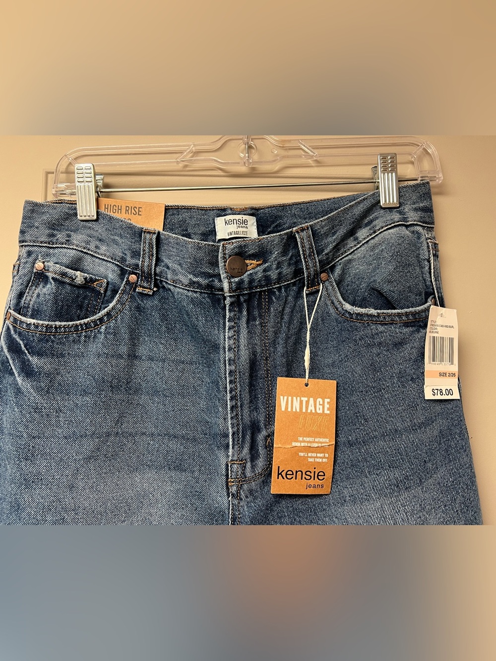 Kensie Straight Jeans in Medium Blue Denim